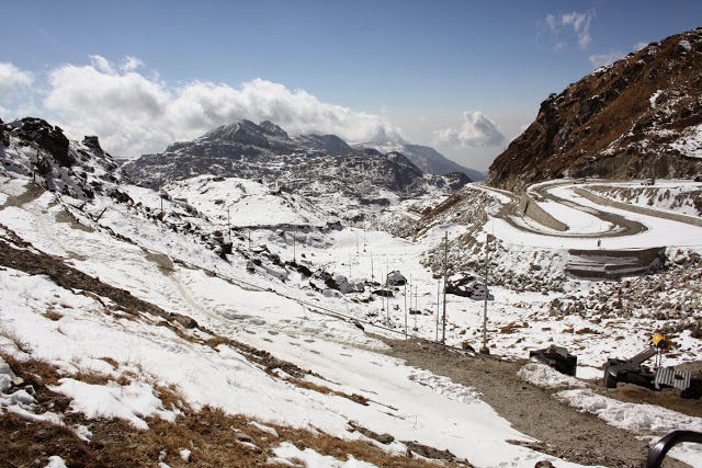 Photo of Nathula, East Sikkim, Sikkim, India by Unwind with Anu Brahma