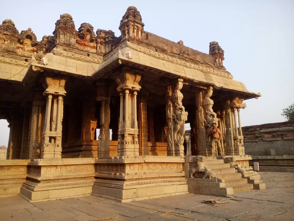 Photo of Vitthala Temple, Hampi, Karnataka, India by Traveller