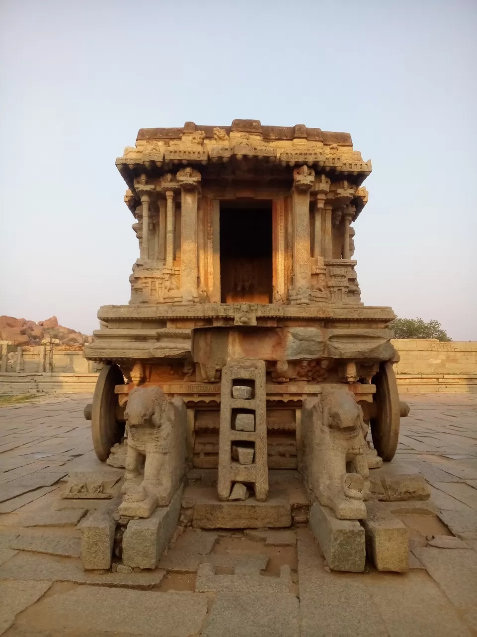 Photo of Stone Chariot, Hampi, Nimbapura, Karnataka, India by Traveller
