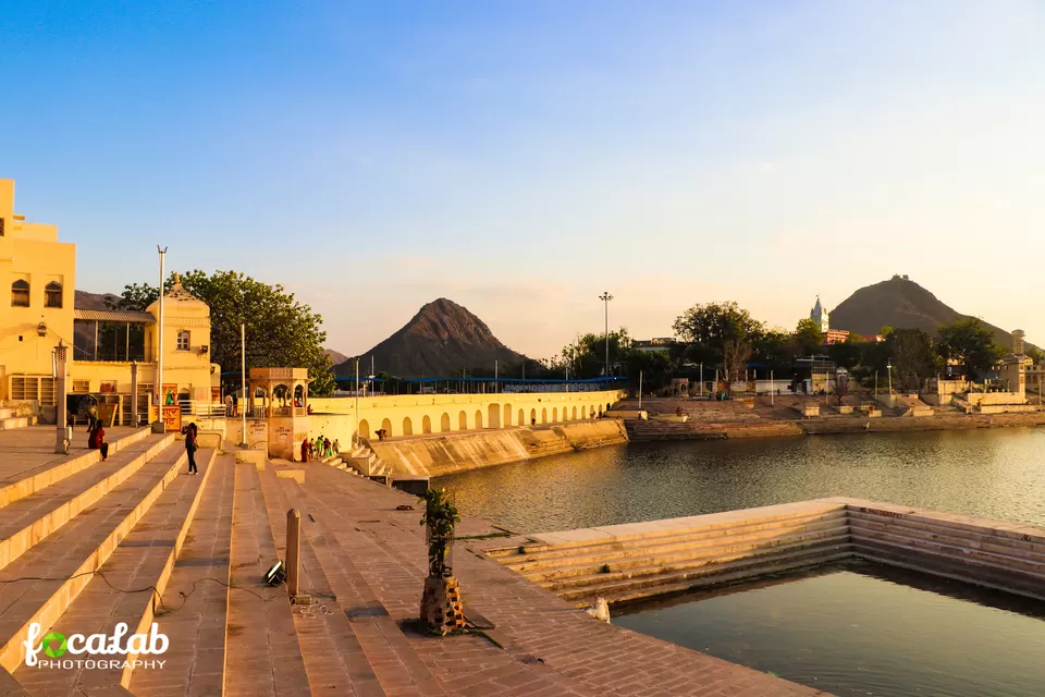 Photo of Pushkar Lake, Pushkar, Rajasthan by Ankit Kumar