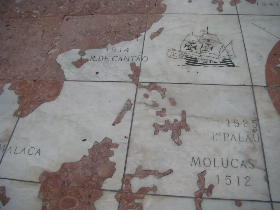 Photo of Monument to the Discoveries, Lisbon, Portugal by Unshod Rover