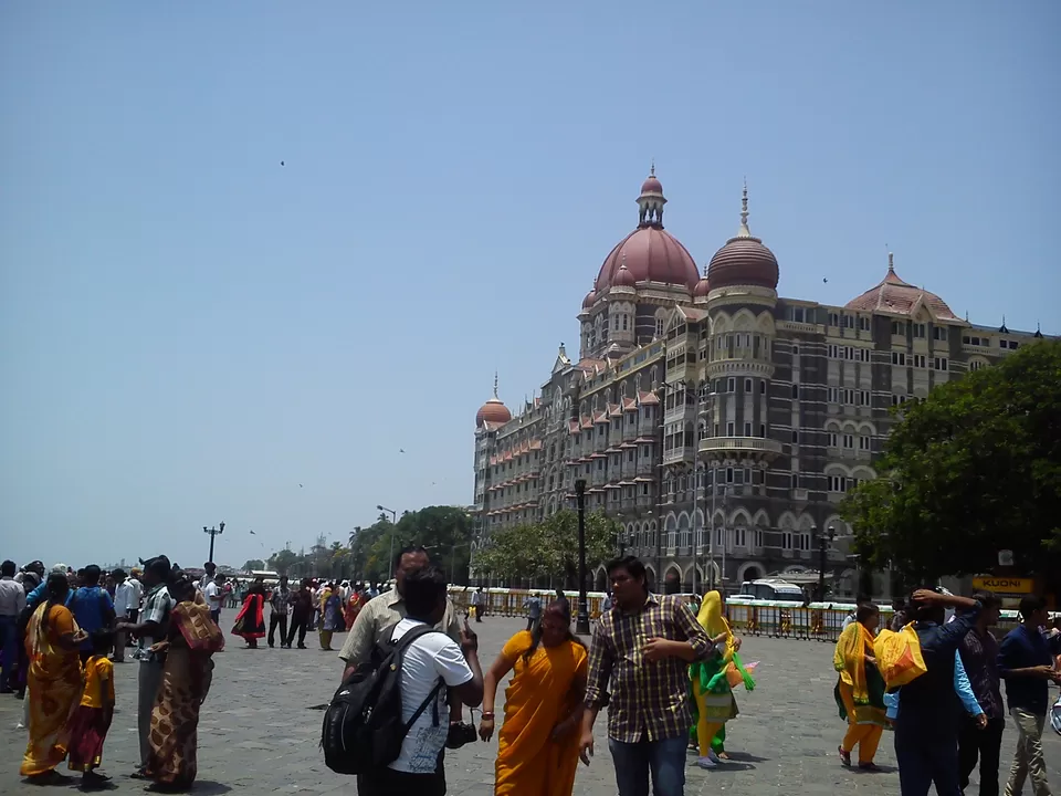 Photo of Gateway of India, Apollo Bandar, Mumbai, Maharashtra, India by Unshod Rover