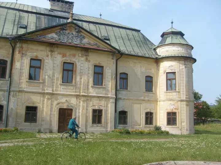 Photo of Hronsek, Slovakia by Unshod Rover