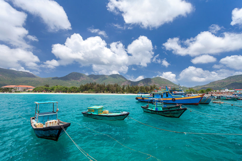Photo of Vietnam: Unimaginably Beautiful and Happening Destination for Your Honeymoon 4/5 by Arwind Sharma