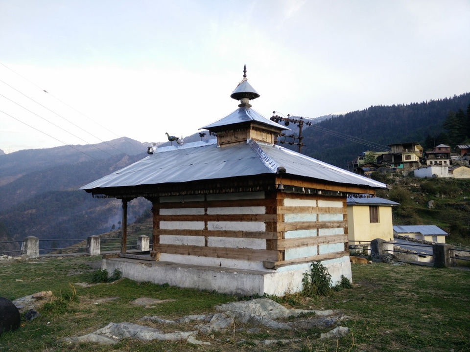 Photo of Har-Ki-Doon Trek -Into the lap of Himalayas 3/15 by NINAD TRIVEDI