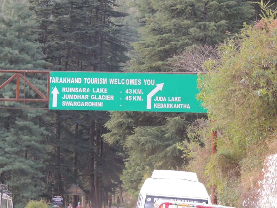 Photo of Har-Ki-Doon Trek -Into the lap of Himalayas 4/15 by NINAD TRIVEDI