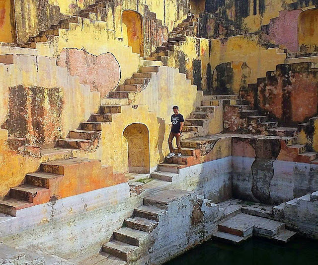 Photo of HAVE YOU HEARD ABOUT "PANNA MEENA KA KUND" ? by Abhay Banthia