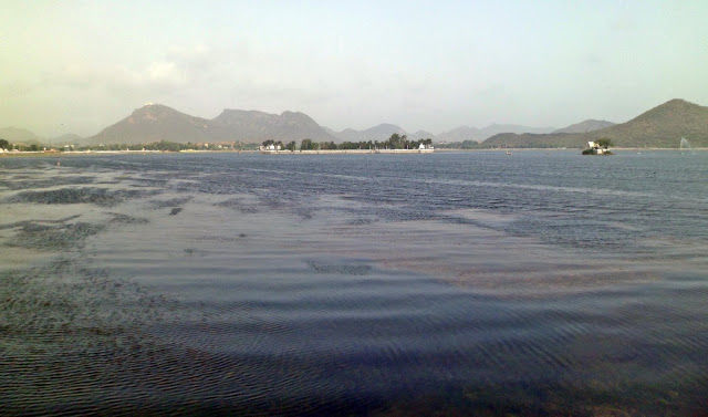 Photo of Udaipur : The Venice of the East 9/16 by Abhay Banthia