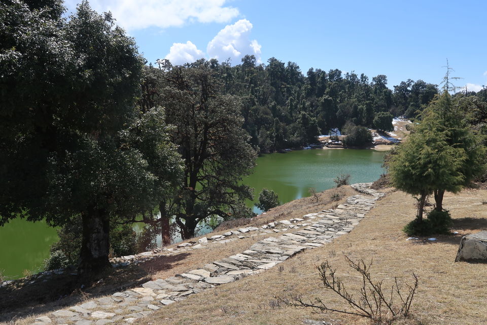Photo of Chopta Chandrashila Deoriatal Trek 20/70 by Paromita Dutta