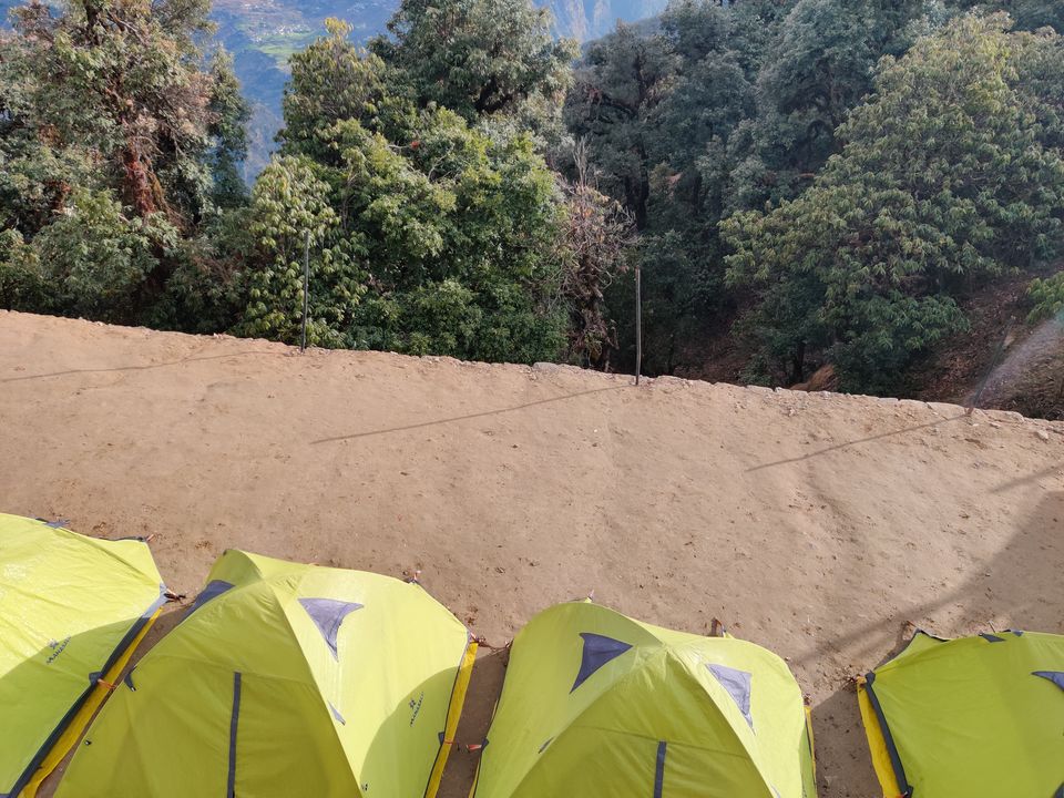 Photo of Chopta Chandrashila Deoriatal Trek 28/70 by Paromita Dutta