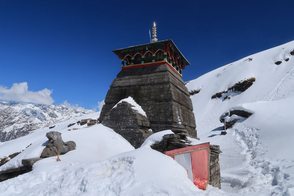 Photo of Chopta Chandrashila Deoriatal Trek 65/70 by Paromita Dutta