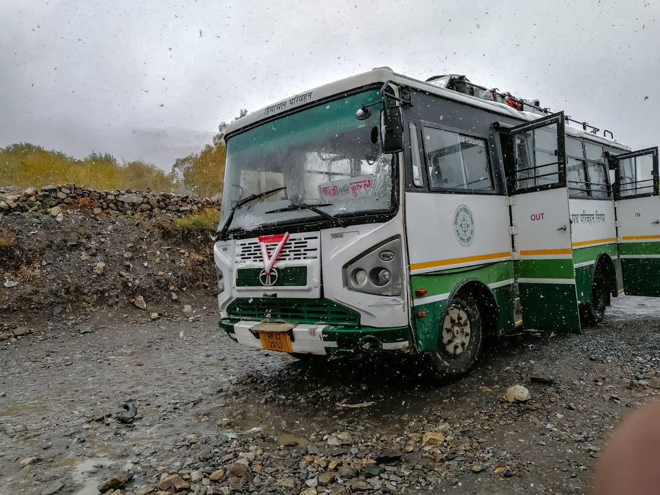 Photo of Kunzum Pass, Dhar Thachakarpo, Himachal Pradesh by Prasenjeet Sadhu