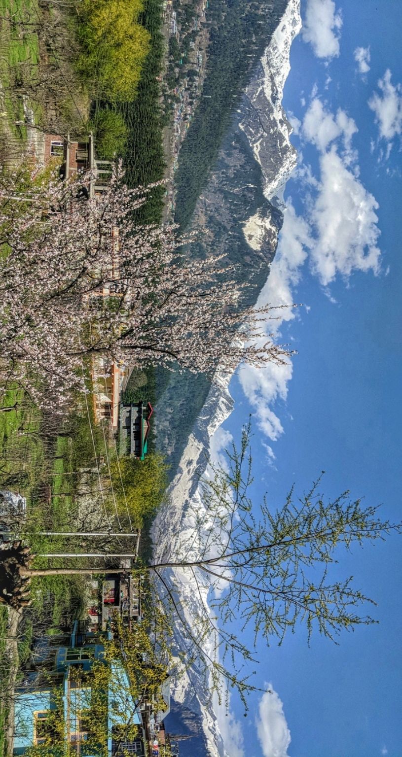 Photo of Manali, Himachal Pradesh, India by sainath reddy