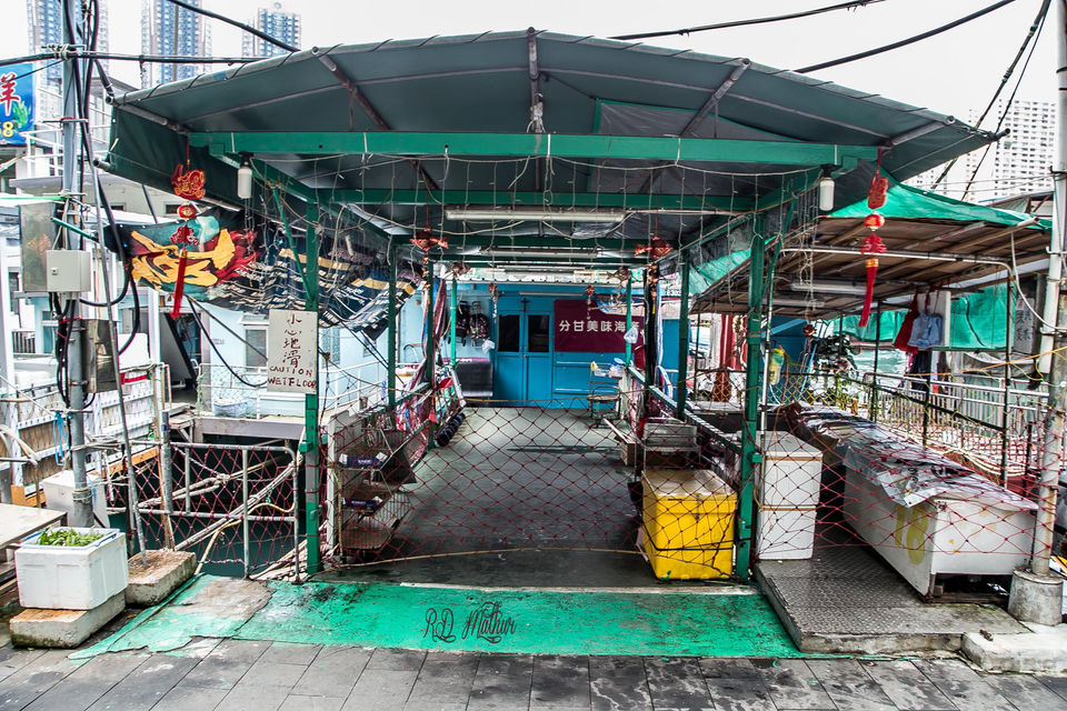 Photo of Aberdeen Habour, Hong Kong 4/5 by Rajeshwar Dayal Mathur