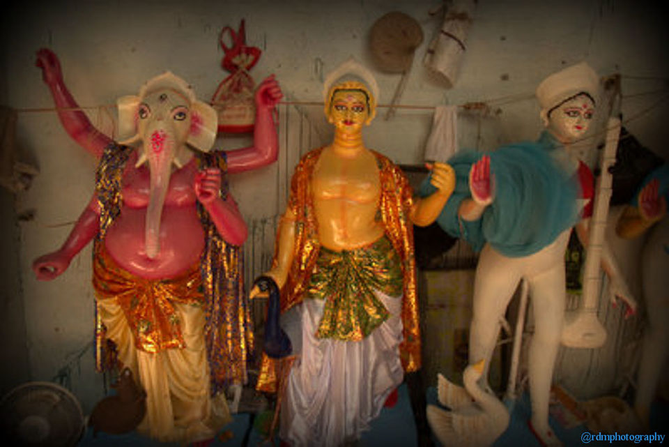 Photo of Making of GODs - Idols making In Chitranjan Park 12/14 by Rajeshwar Dayal Mathur