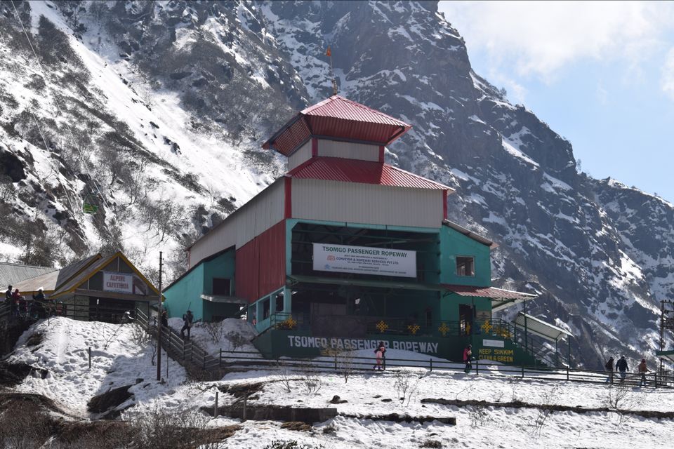 Photo of Tsomgo Lake, Sikkim, India by Yatra Vritant | यात्रा वृतांत