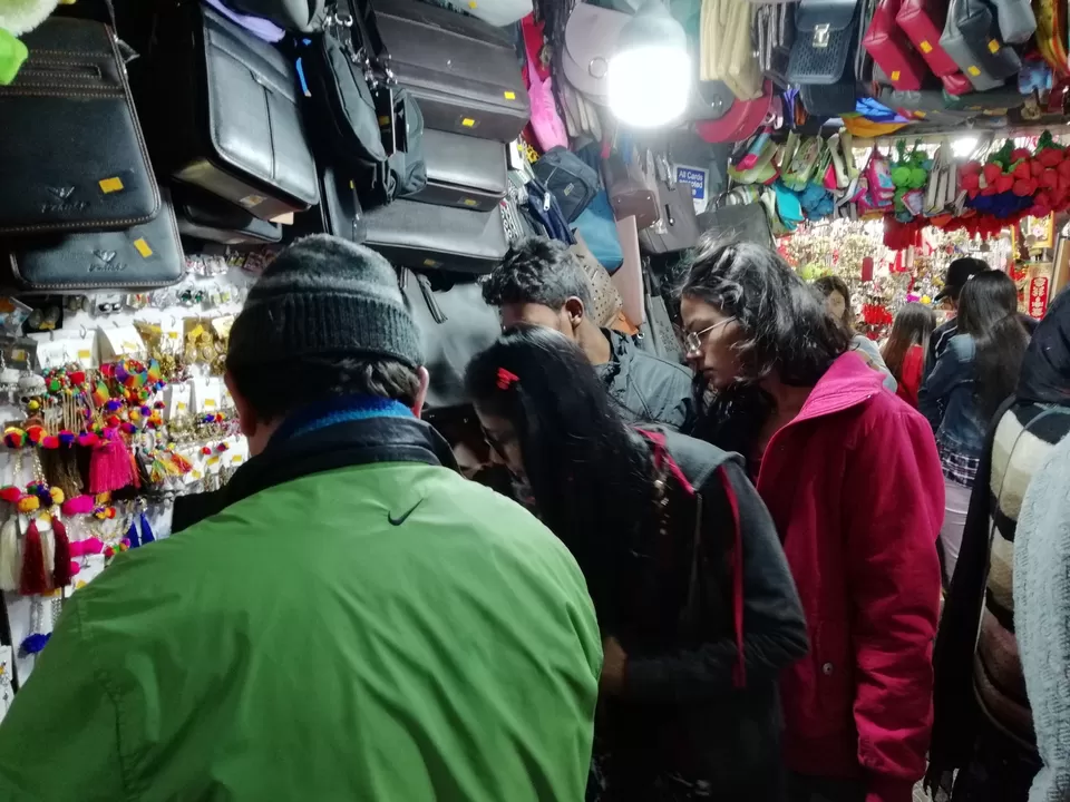 Photo of Mall road, Mahatma Gandhi Marg, Vishal Gaon, Gangtok, Sikkim, India by Yatra Vritant | यात्रा वृतांत