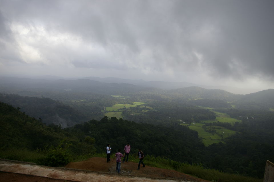 Photo of Raja Seat Mantapa, Madikeri, Karnataka, India by Savaari