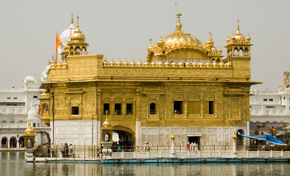 Photo of Explore India's holy cities: Amritsar 1/3 by Savaari