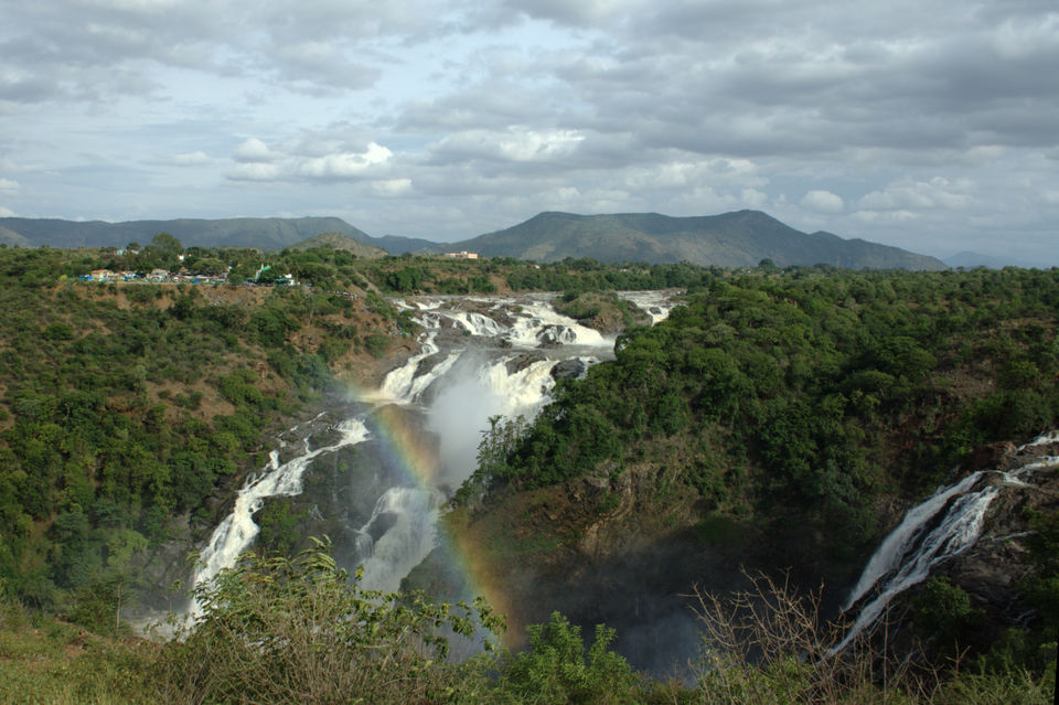 Photo of One-day Road Trips from Bangalore 1/3 by Savaari