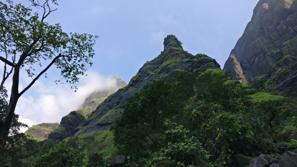 Photo of A walk in The Mountain:Trek to Harishchandragad via Nalichi Vaat. 10/70 by PANKAJ KUMAR
