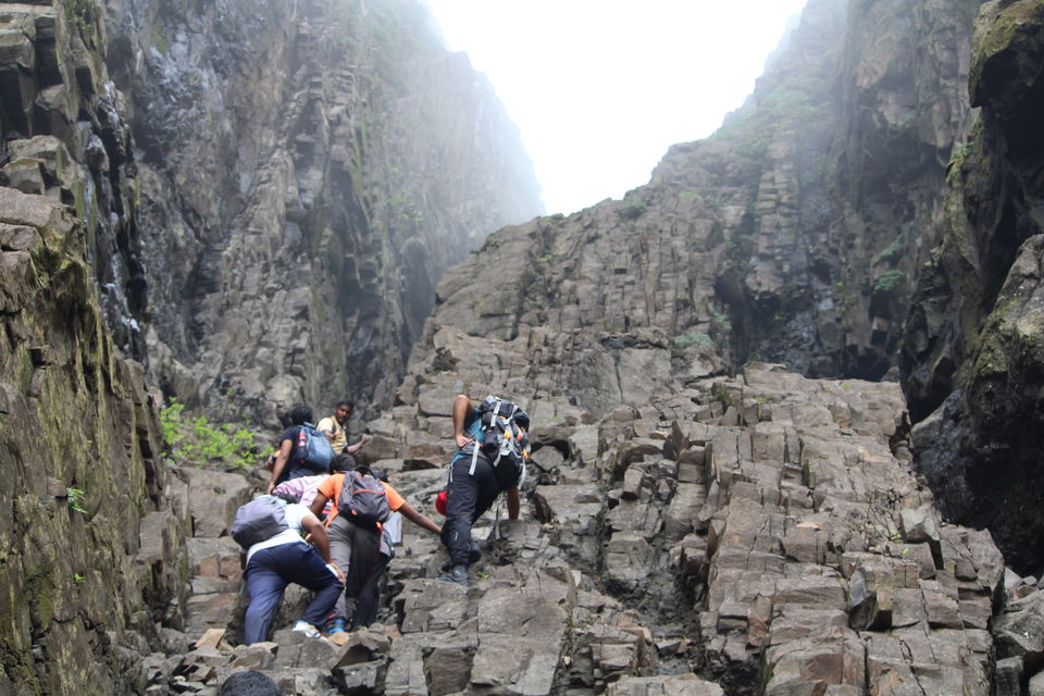 Photo of A walk in The Mountain:Trek to Harishchandragad via Nalichi Vaat. 22/70 by PANKAJ KUMAR