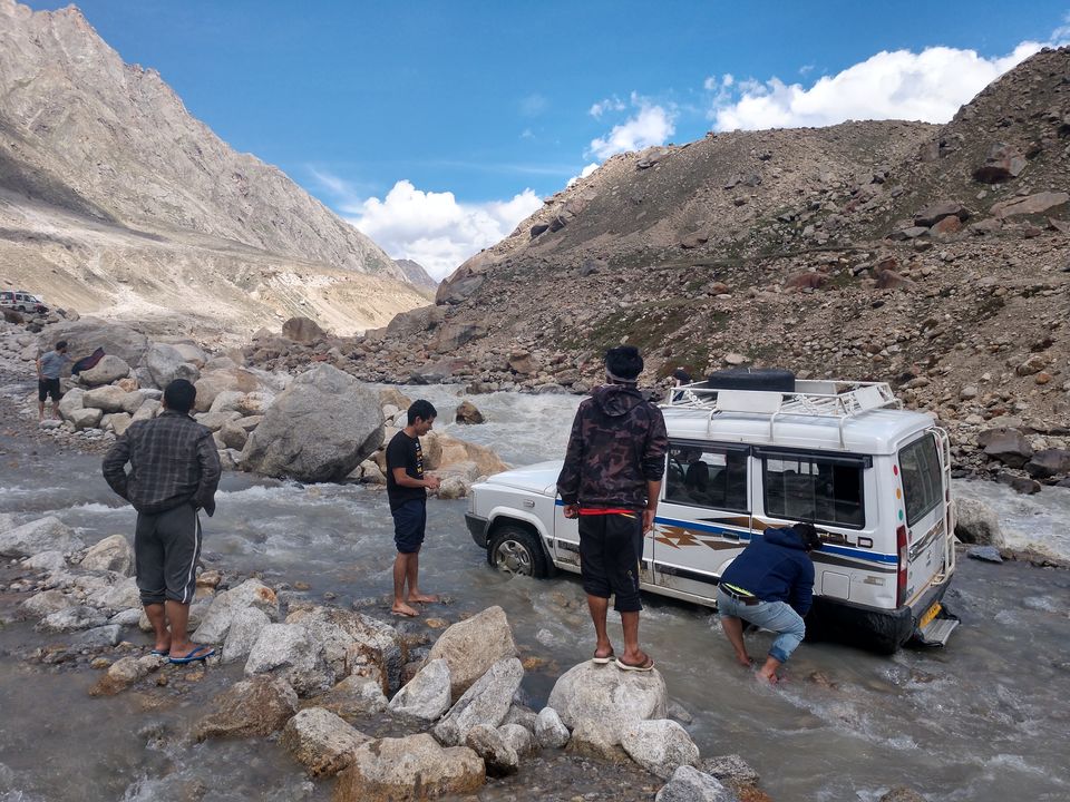 Photo of Trekking Story To Hampta Pass (14,000 ft) And Chandratal Lake: The world within The World. by PANKAJ KUMAR