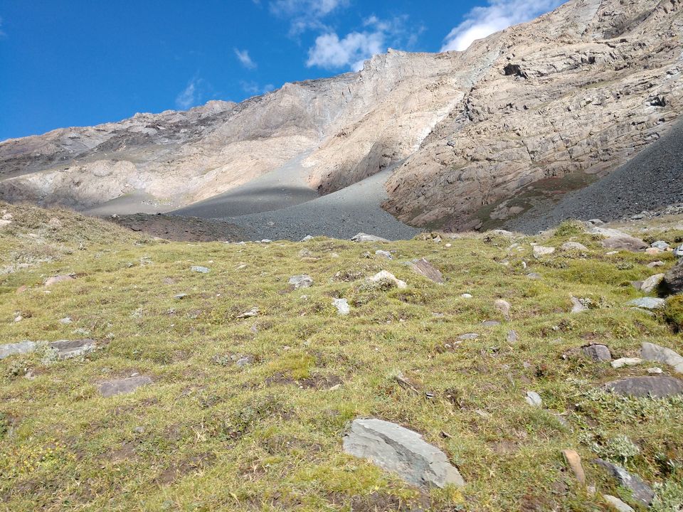 Photo of Trekking Story To Hampta Pass (14,000 ft) And Chandratal Lake: The world within The World. by PANKAJ KUMAR