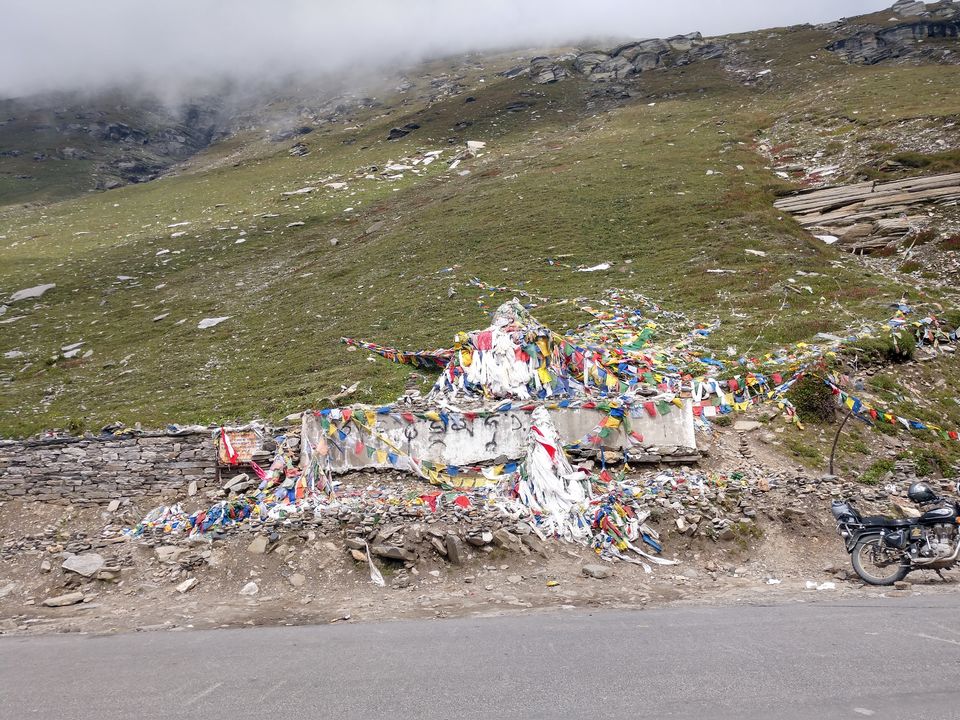 Photo of Trekking Story To Hampta Pass (14,000 ft) And Chandratal Lake: The world within The World. by PANKAJ KUMAR