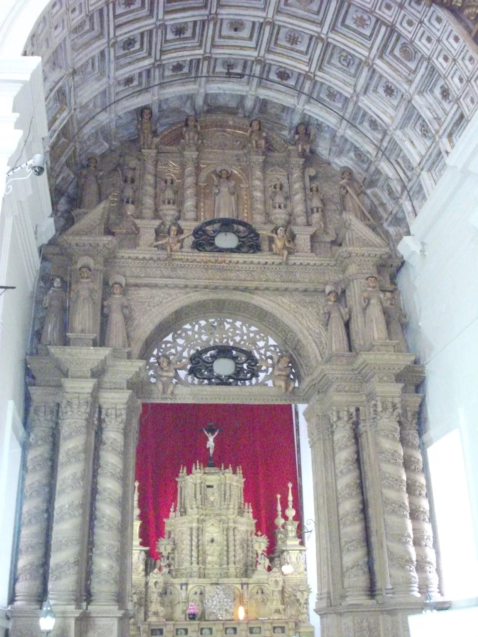 Photo of Basilica of Bom Jesus, Old Goa Road, Bainguinim, Goa, India by Gayatri S