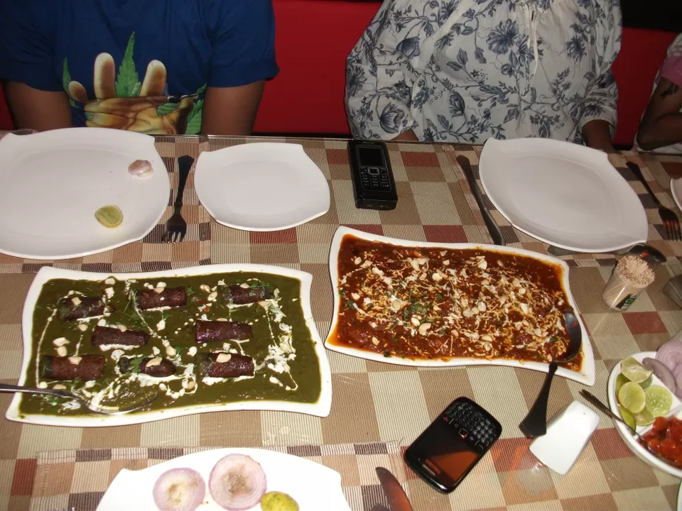 Photo of Crazy friends and the modest Goa by Gayatri S