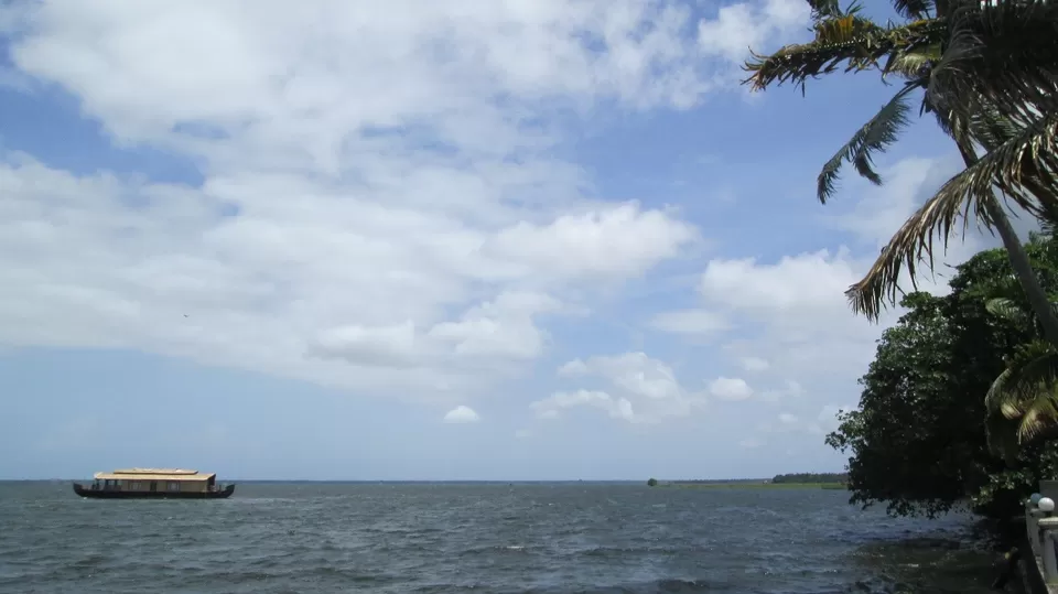 Photo of Back waters at Kumarakom, Kumarakom, Kerala, India by tanwistha gope