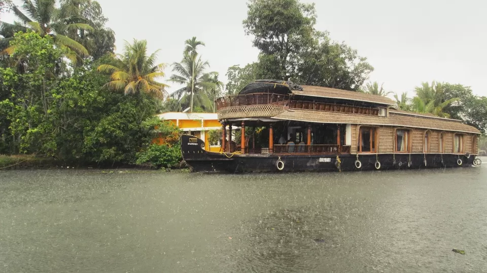 Photo of Kumarakom Houseboat, Mullakkal, Kottayam, Kerala, India by tanwistha gope