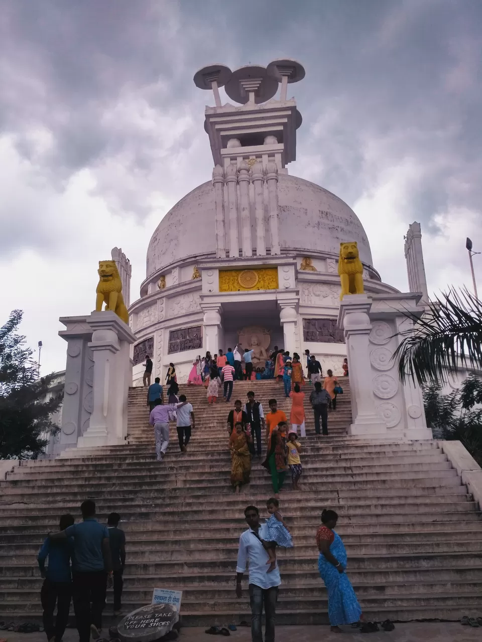Photo of Dhauli Shanti Stupa, Bhubaneswar, Odisha, India by tanwistha gope