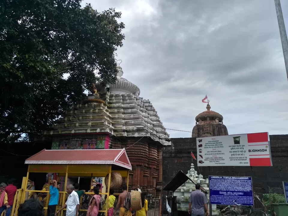 Photo of Lingaraj Temple Bhubaneswar, Lingaraj Nagar, Old Town, Bhubaneswar, Odisha, India by tanwistha gope