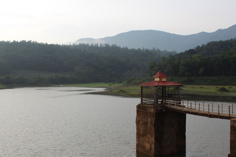 Photo of Hirekolale lake, Chickmagaluru, Karnataka, India by tanwistha gope
