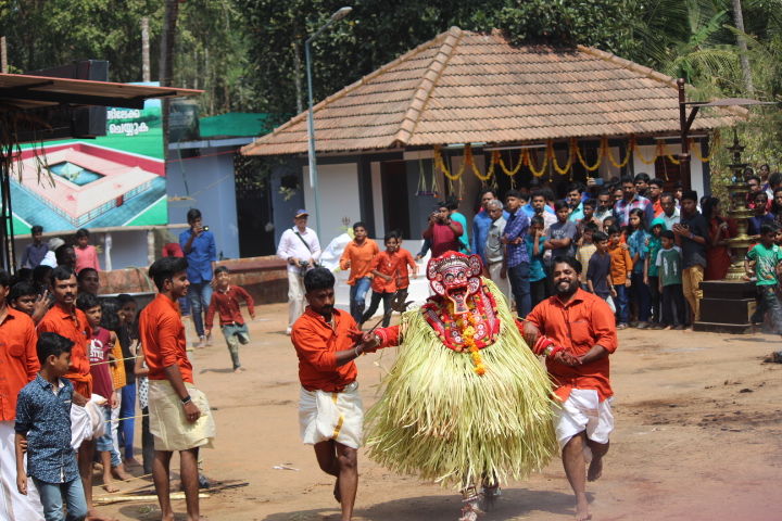 Photo of With love, from Kannur 7/9 by tanwistha gope