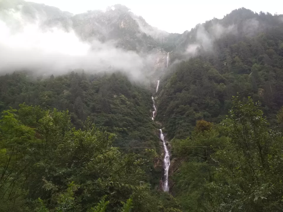 Photo of Ghangaria, Uttarakhand, India by Danish Khan