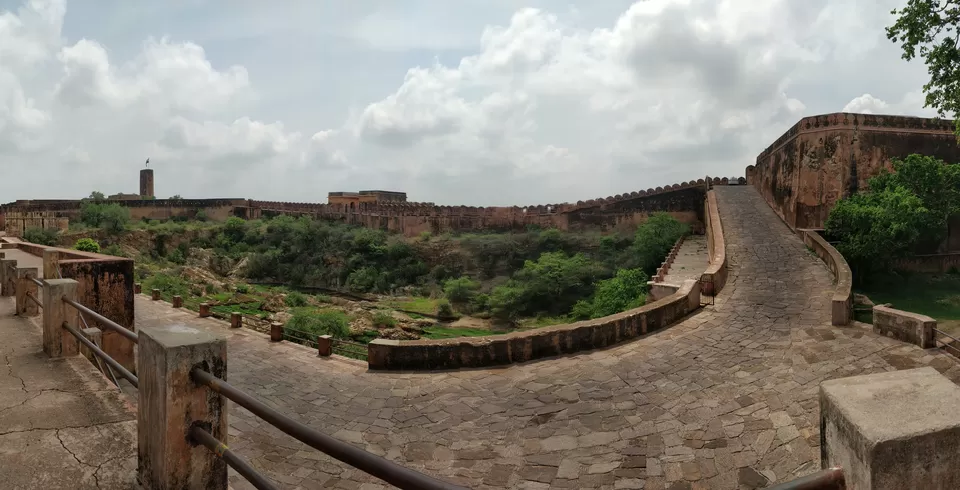 Photo of Jaigarh Fort, Jaigad, Maharashtra, India by Iswarya Sudhakaran