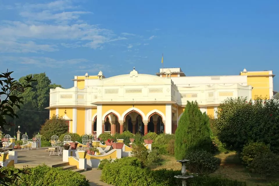 Photo of Bhanwar Vilas Palace, Baghi Khana, Karauli, Rajasthan, India by Harini Sriram
