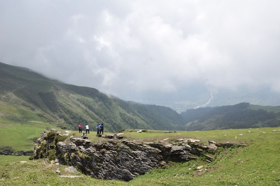 Photo of Subtracting humans, Adding mountains - How I trekked to Bhrigu Lake In 1 Day & Descended In Darkness by Shashank Sinha
