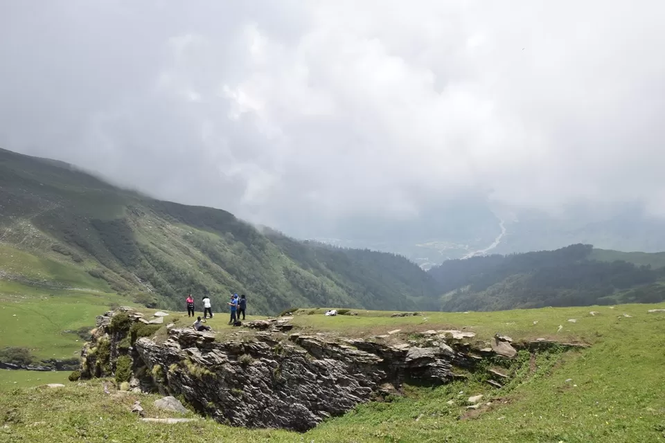 Photo of Subtracting humans, Adding mountains - How I trekked to Bhrigu Lake In 1 Day & Descended In Darkness by Shashank Sinha