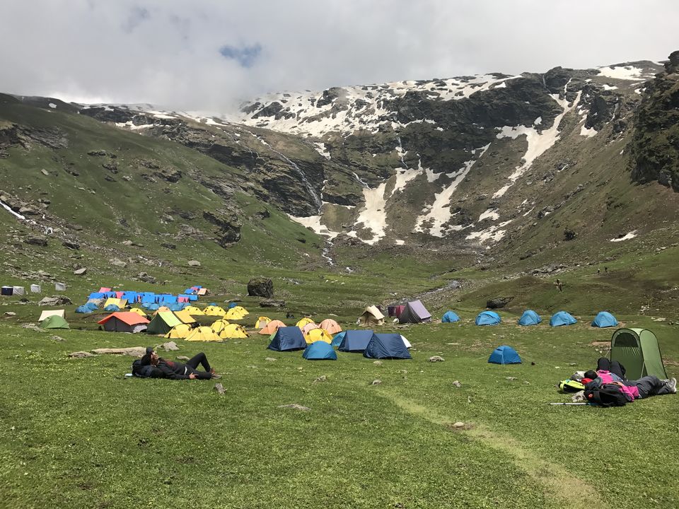 Photo of Subtracting humans, Adding mountains - How I trekked to Bhrigu Lake In 1 Day & Descended In Darkness by Shashank Sinha
