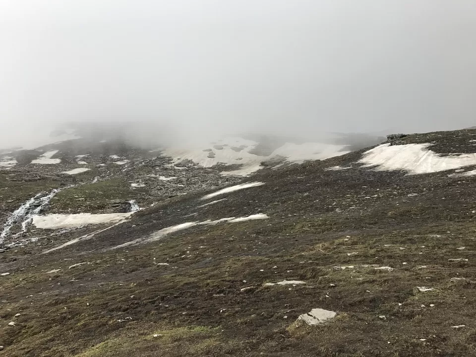 Photo of Subtracting humans, Adding mountains - How I trekked to Bhrigu Lake In 1 Day & Descended In Darkness by Shashank Sinha
