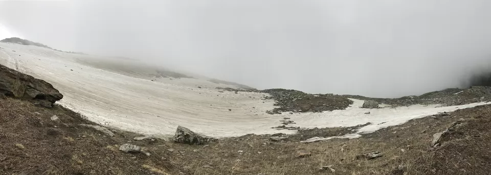Photo of Subtracting humans, Adding mountains - How I trekked to Bhrigu Lake In 1 Day & Descended In Darkness by Shashank Sinha