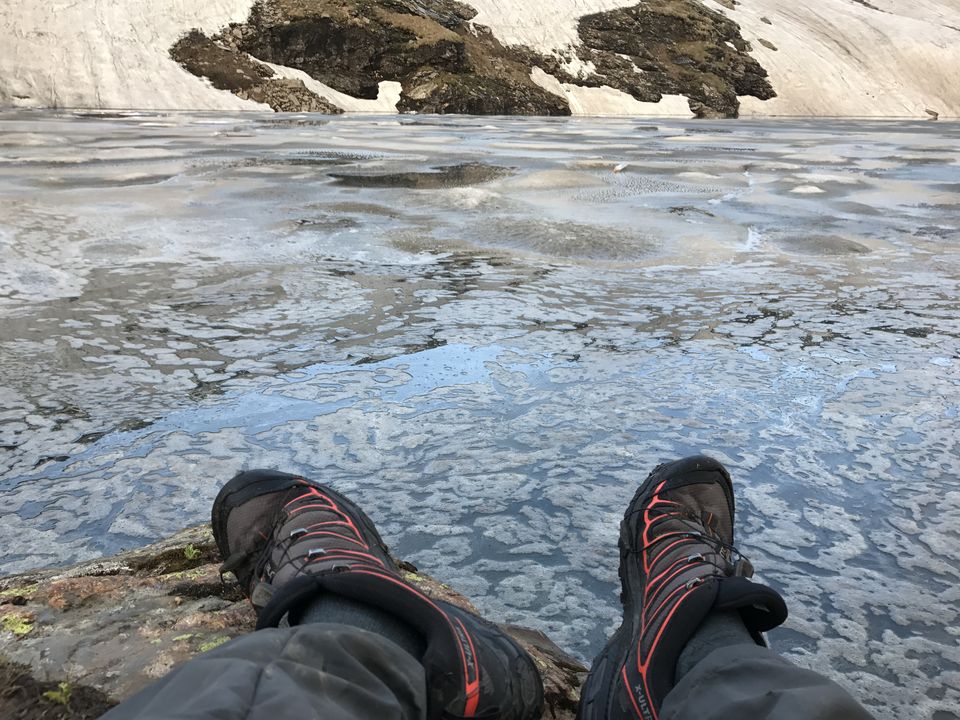 Photo of Subtracting humans, Adding mountains - How I trekked to Bhrigu Lake In 1 Day & Descended In Darkness by Shashank Sinha