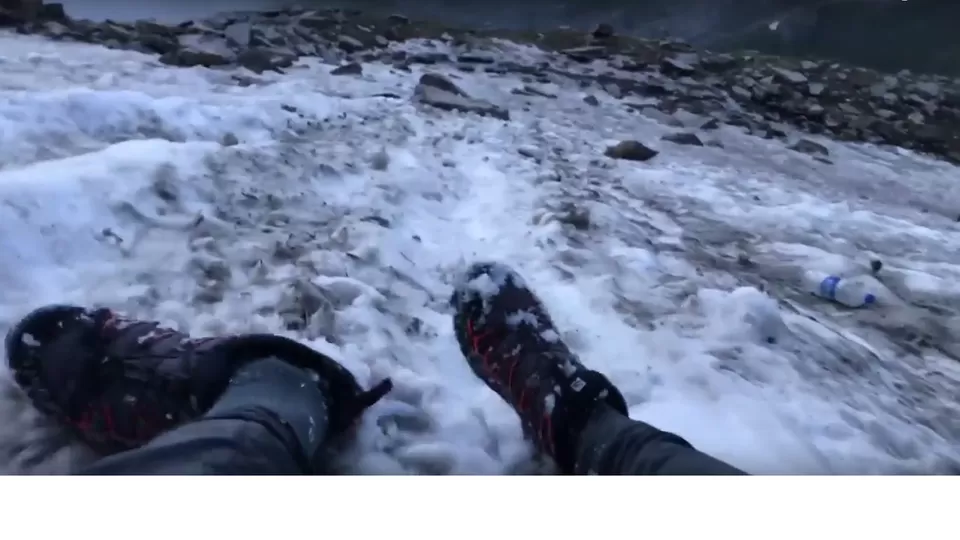 Photo of Subtracting humans, Adding mountains - How I trekked to Bhrigu Lake In 1 Day & Descended In Darkness by Shashank Sinha