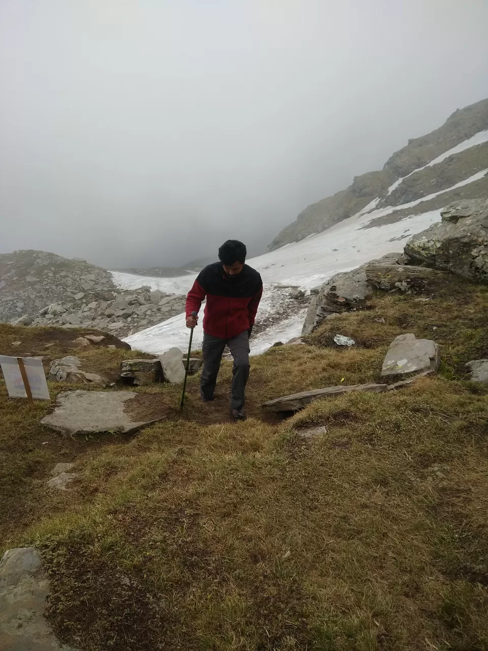 Photo of Subtracting humans, Adding mountains - How I trekked to Bhrigu Lake In 1 Day & Descended In Darkness by Shashank Sinha