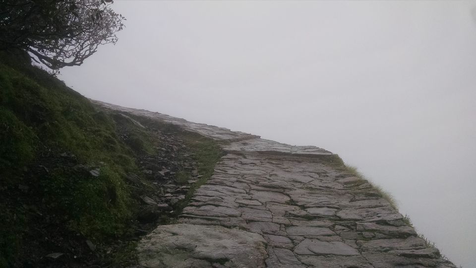 Photo of Chopta Tungnath Chandrashila Trek on a shoestring budget in Monsoons. 16/42 by Shashank Sinha