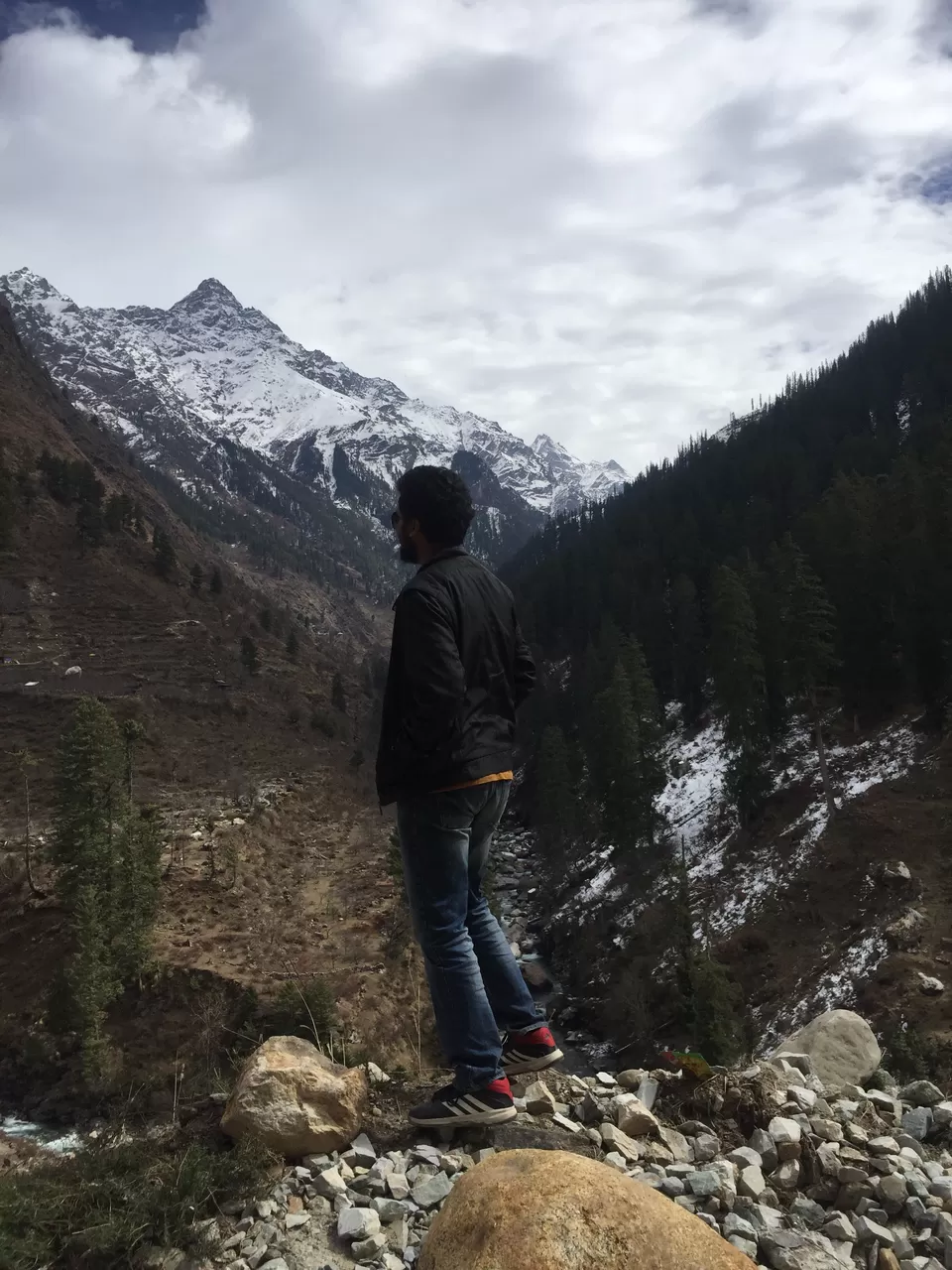 Photo of Winter is Here - Kasol & Tosh - Witnessing last snow of the season by Shashank Sinha